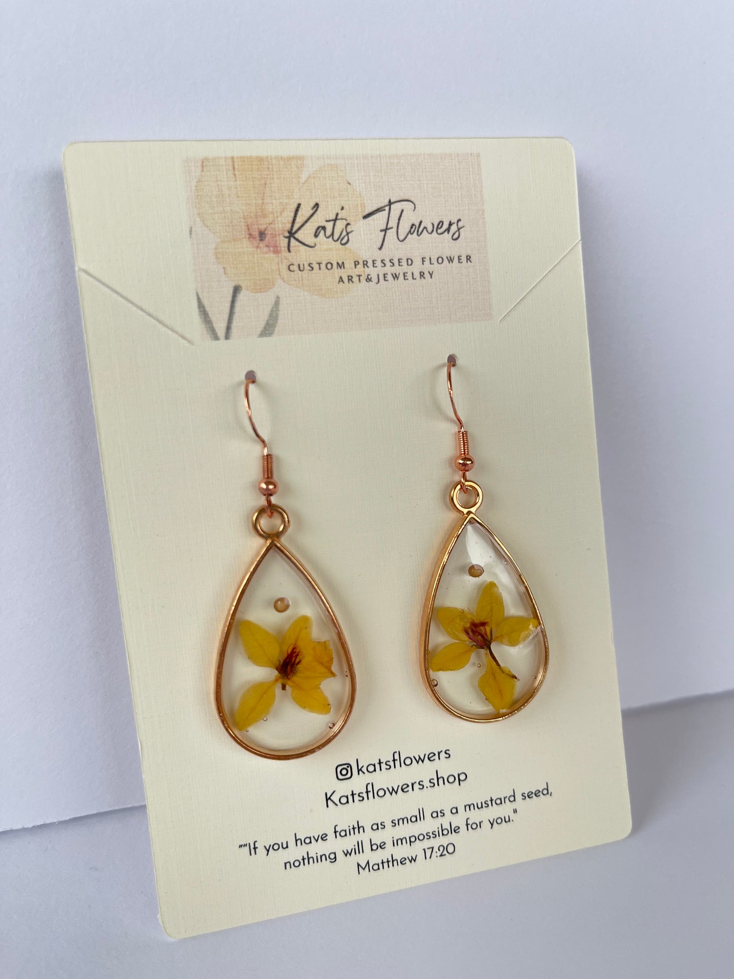 Pressed Flower Earrings