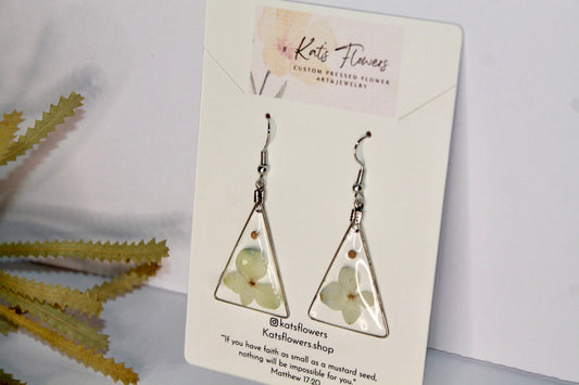 Earrings - White/ blue Flower